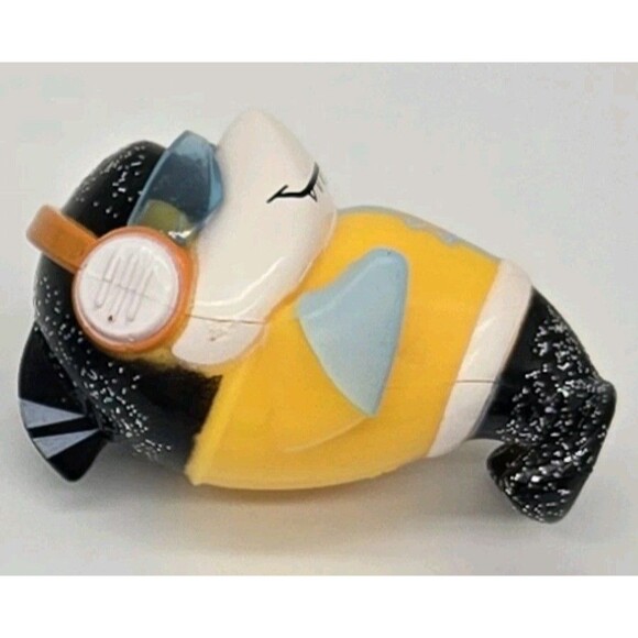 Ryan’s World Mystery Microverse Figures Galaxy Explorer Figure GALACTIC GIL - Picture 4 of 7